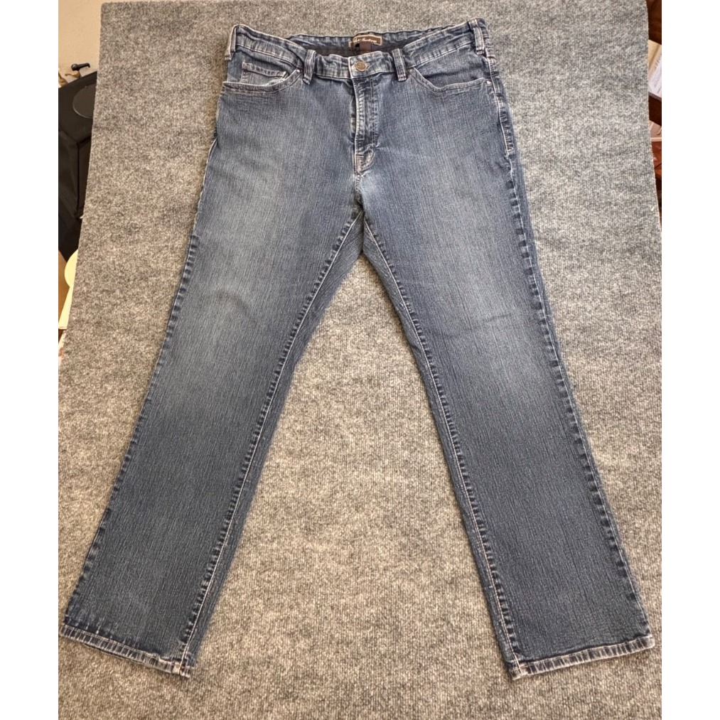 34 Heritage Men's Jeans 4032 Classic Straight Leg Denim Pants Gently Used